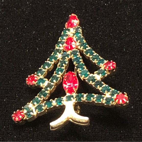 Gold tone Christmas tree brooch with red & green prong set rhinestones - Picture 6 of 8